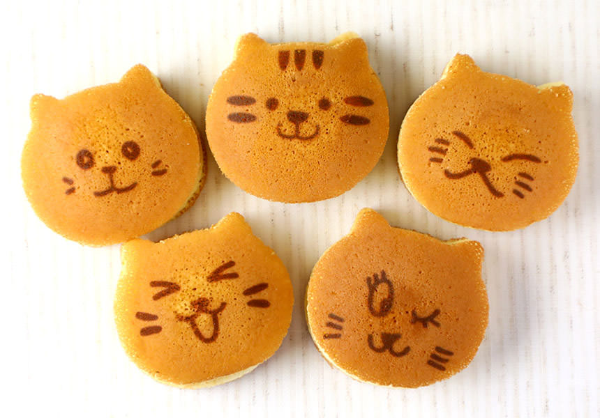 母の日 人気 お菓子 ねこのお菓子 どらネコ 猫ドラ焼き 小豆餡 ギフト仕様 日本ロイヤルガストロ倶楽部